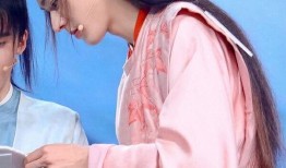 龚俊爆料视频大全下载免费,揭秘明星幕后故事，免费下载尽享娱乐盛宴